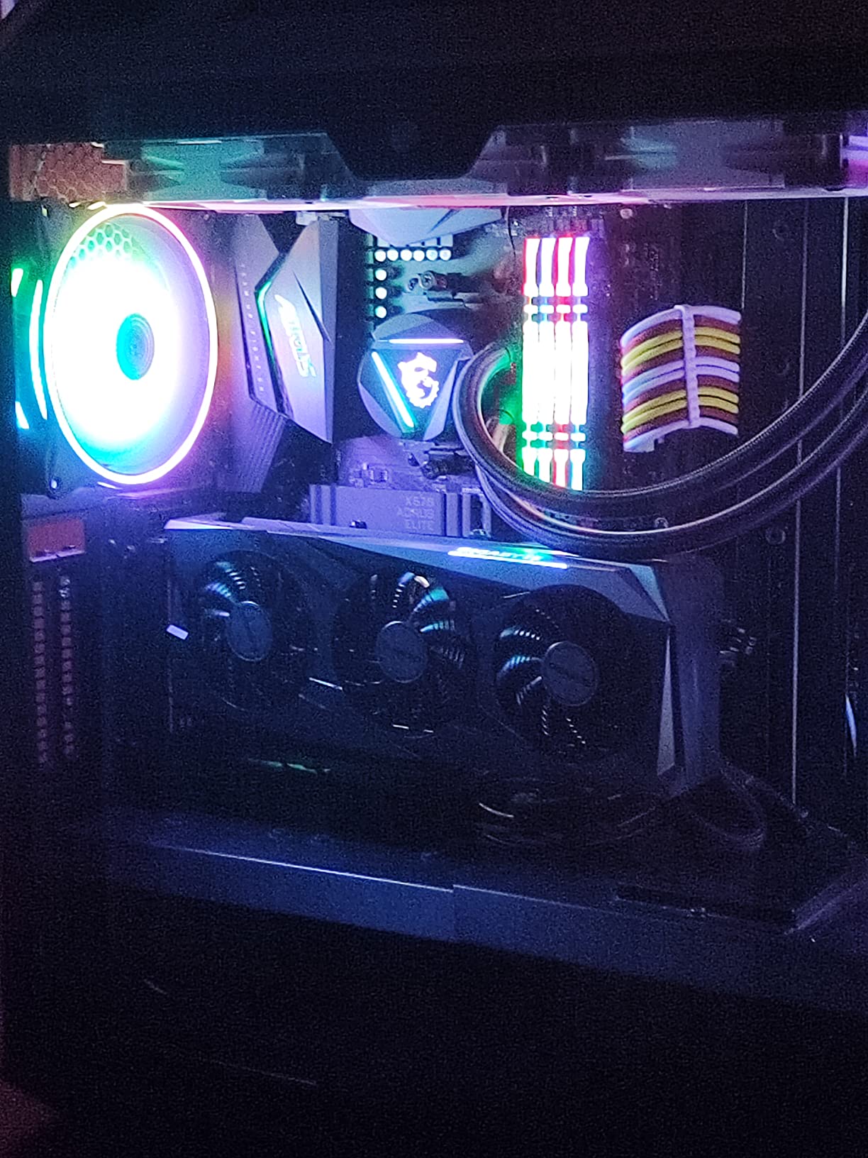 Gigabyte Gaming RX 6750 XT OC scheda video 12GB GDDR6