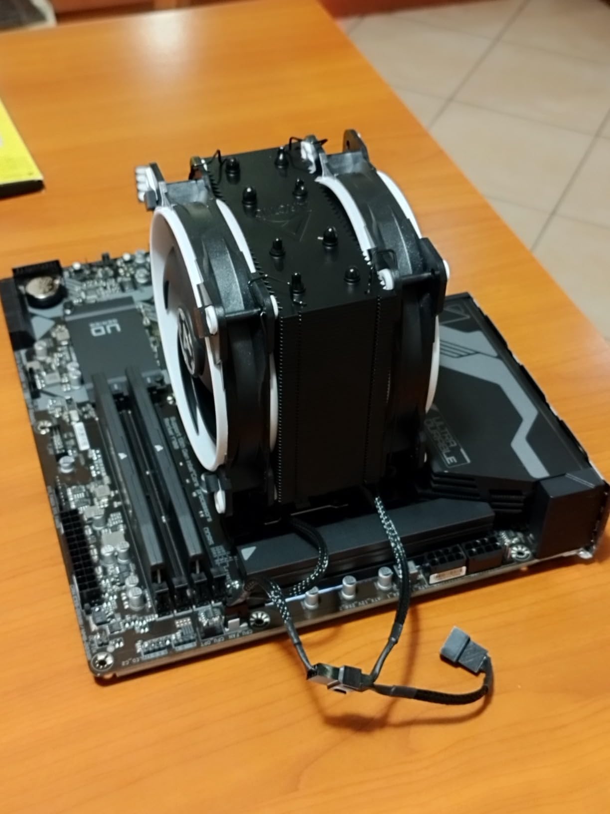 Gigabyte Z790 UD AX scheda madre LGA1700 DDR5