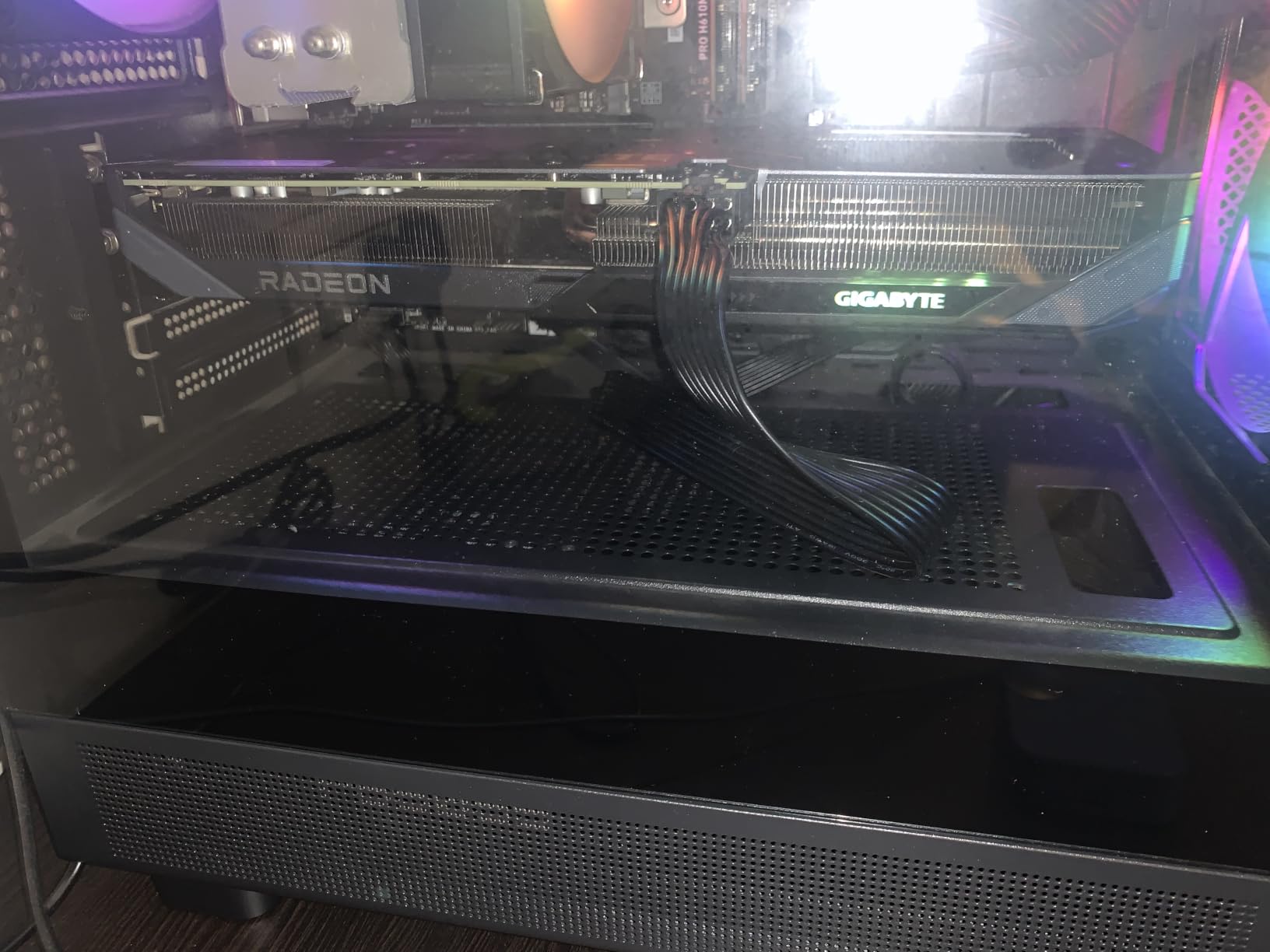 Gigabyte GAMING OC GV-R9060XTGAMING OC-8GD scheda video 8GB
