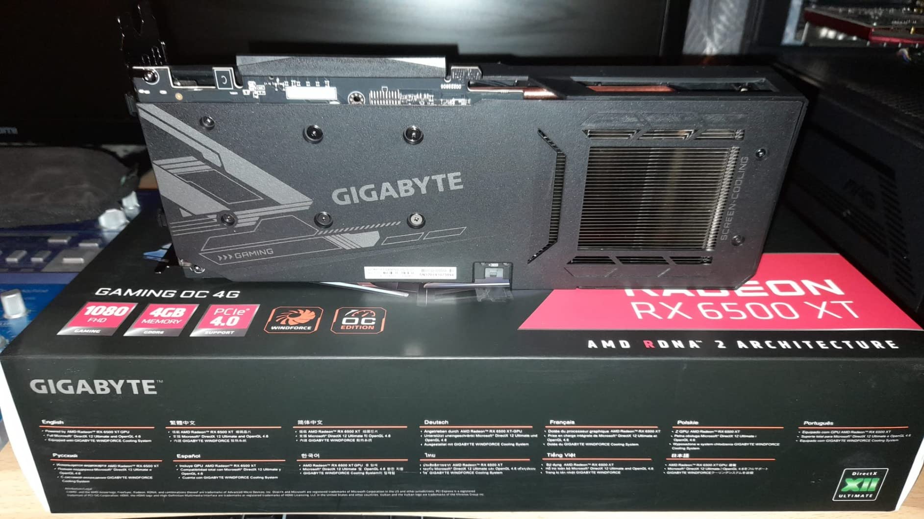GIGABYTE RX 6500 XT Gaming OC scheda video 4GB GDDR6