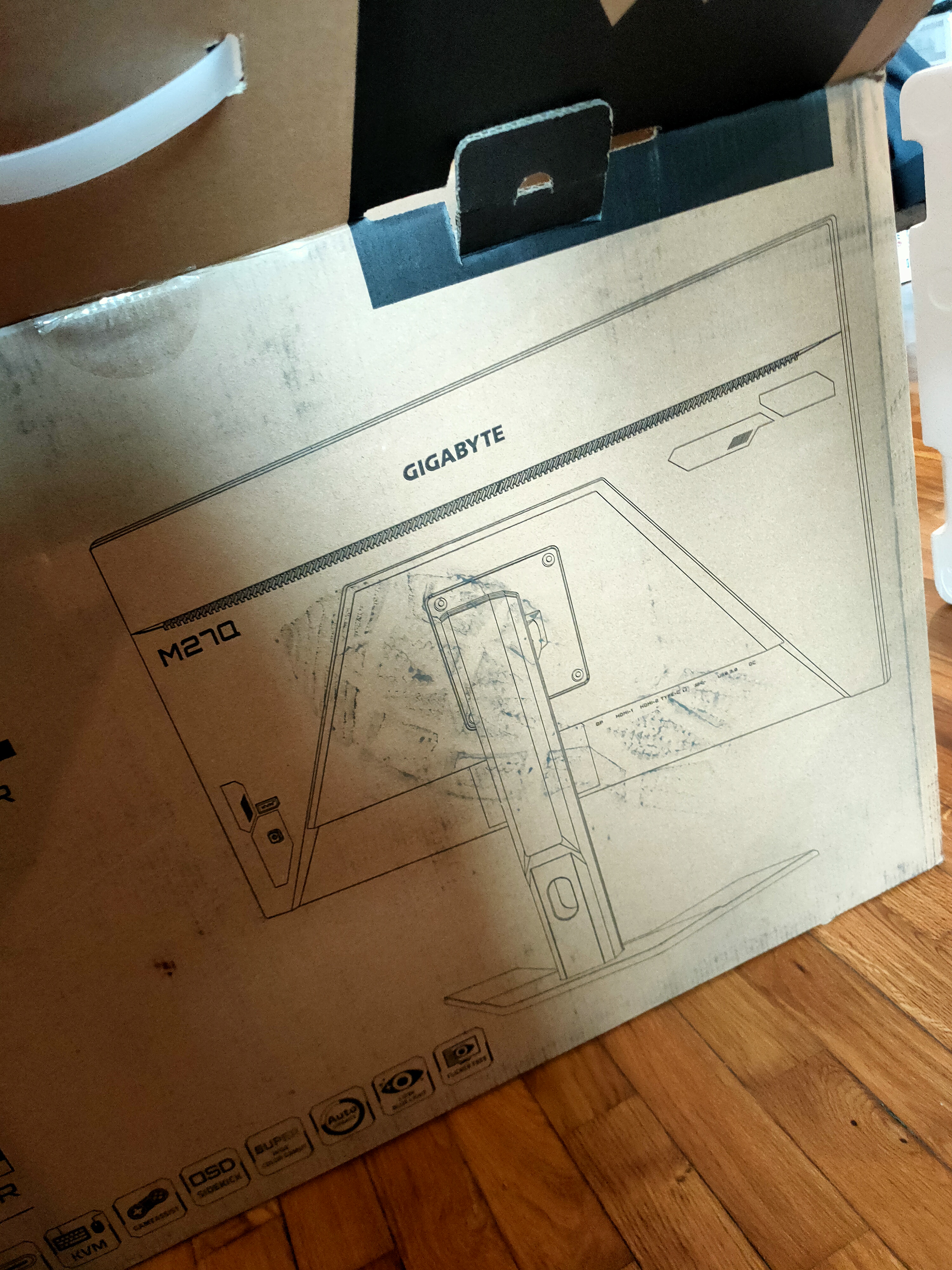 GIGABYTE M27Q Monitor Gaming 27 Pollici QHD 170Hz