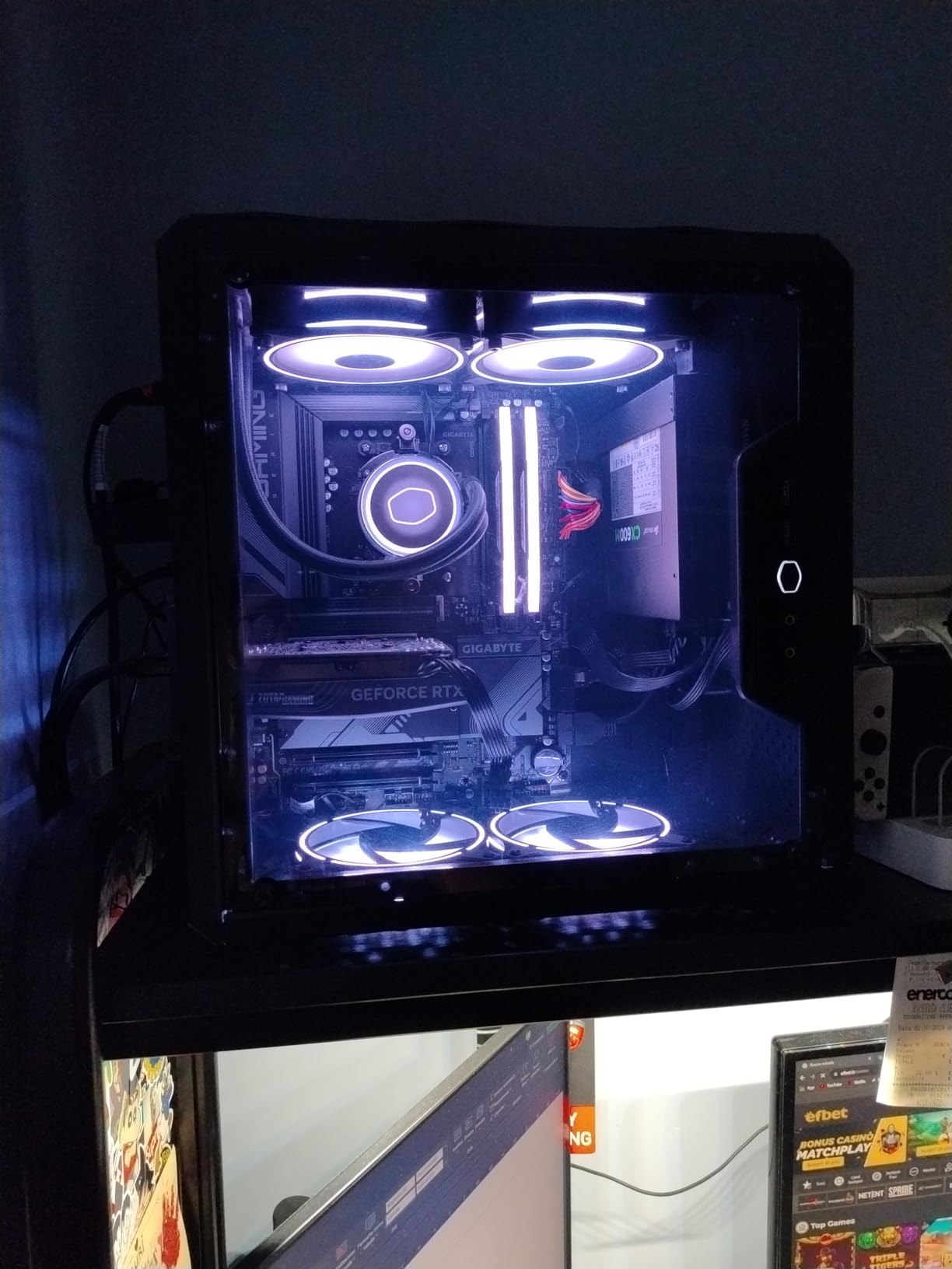 GIGABYTE B650 GAMING X AX Scheda Madre AM5 Wi-Fi 6E DDR5