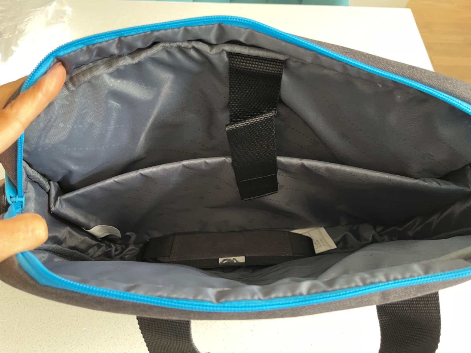 Dynabook Advanced borsa laptop 15,6 impermeabile tracolla