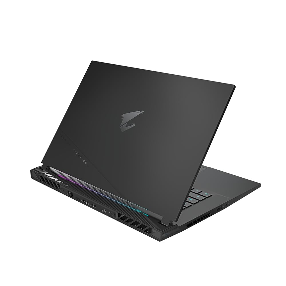 Gigabyte Aorus 15 BSF-73DE754SH notebook 15,6" i7 16GB 1TB RTX 4070