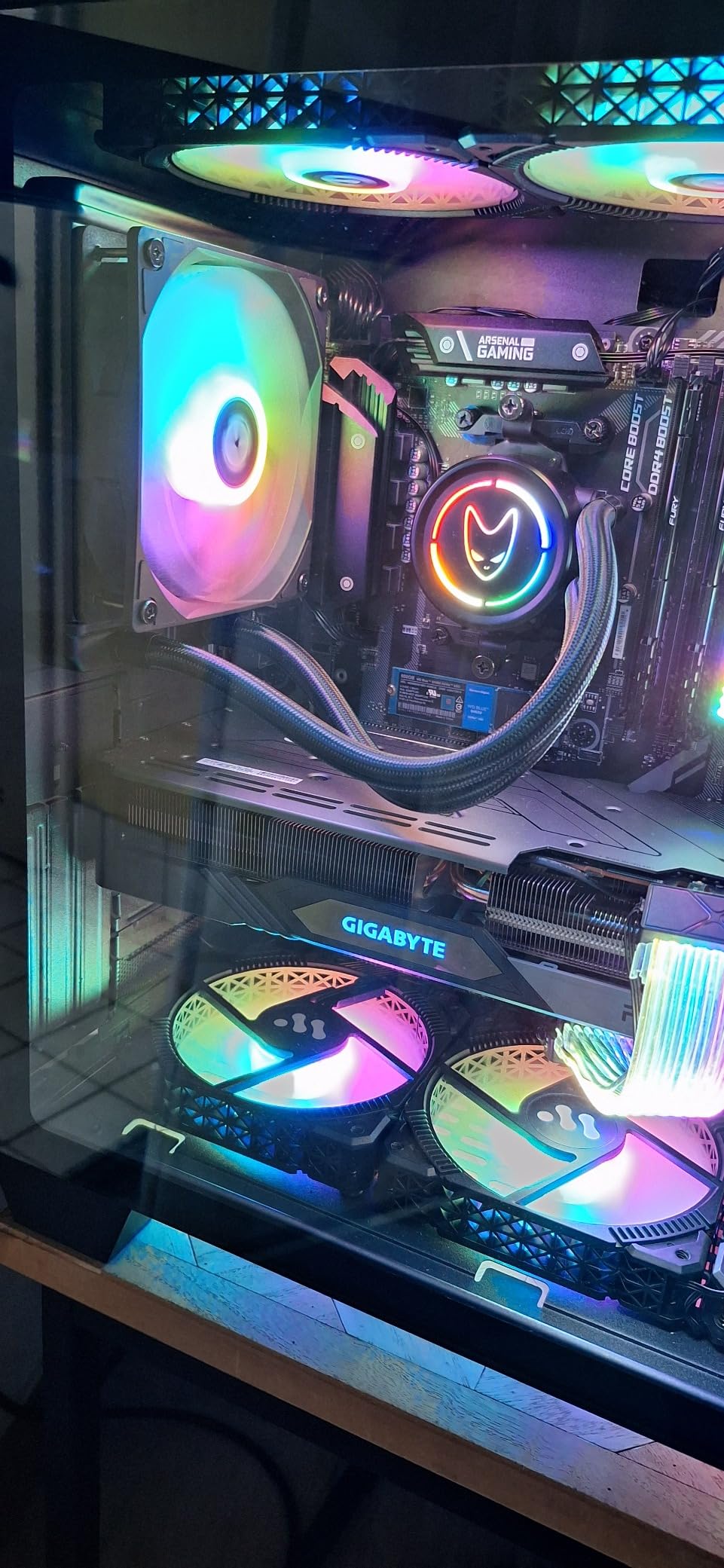 Gigabyte Gaming OC RX 7800 XT scheda video 16GB GDDR6