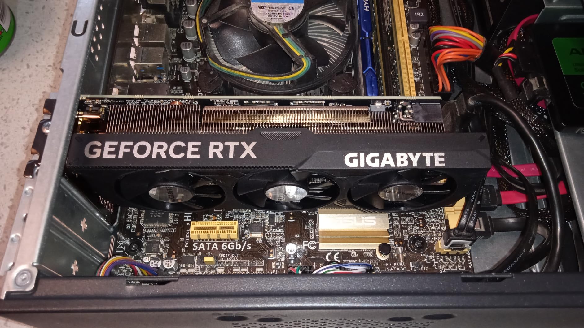GIGABYTE GeForce RTX 4060 OC Low Profile 8G Scheda Video 8GB