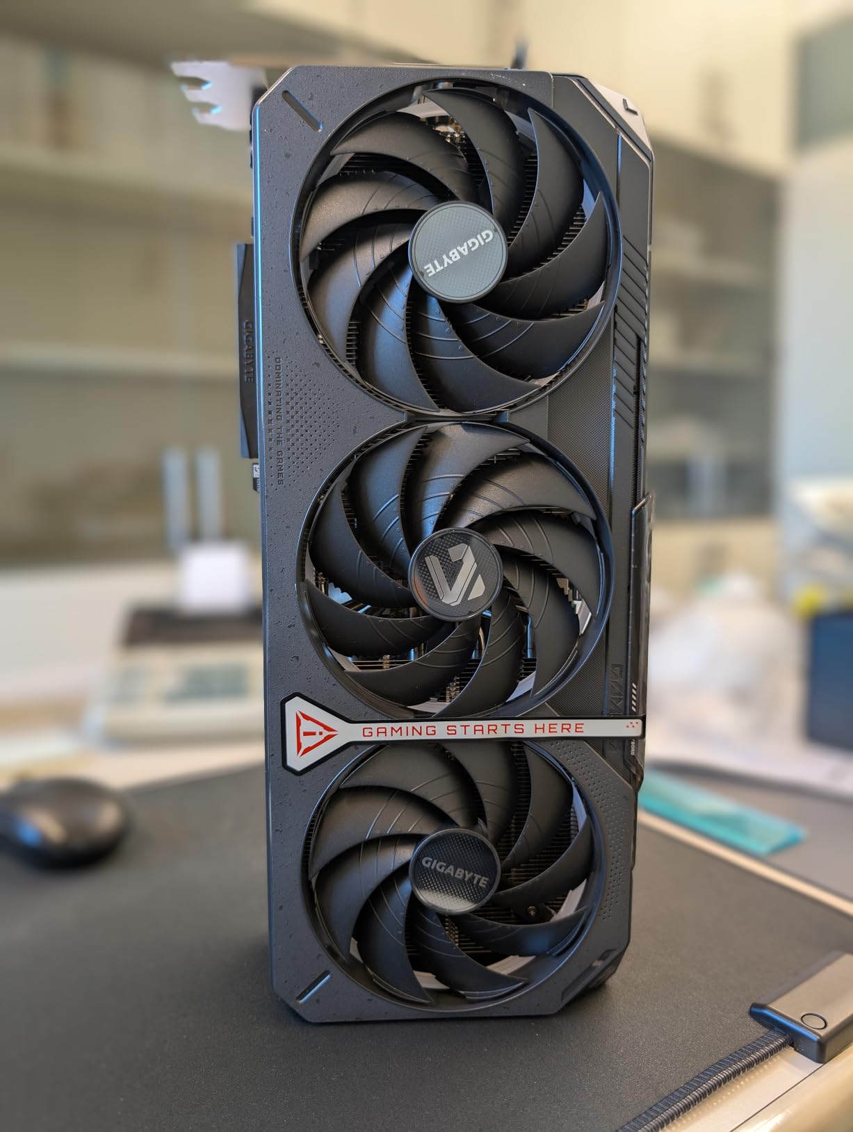 Gigabyte Gaming OC RTX 5090 scheda video 32GB FH/FL DLSS 4
