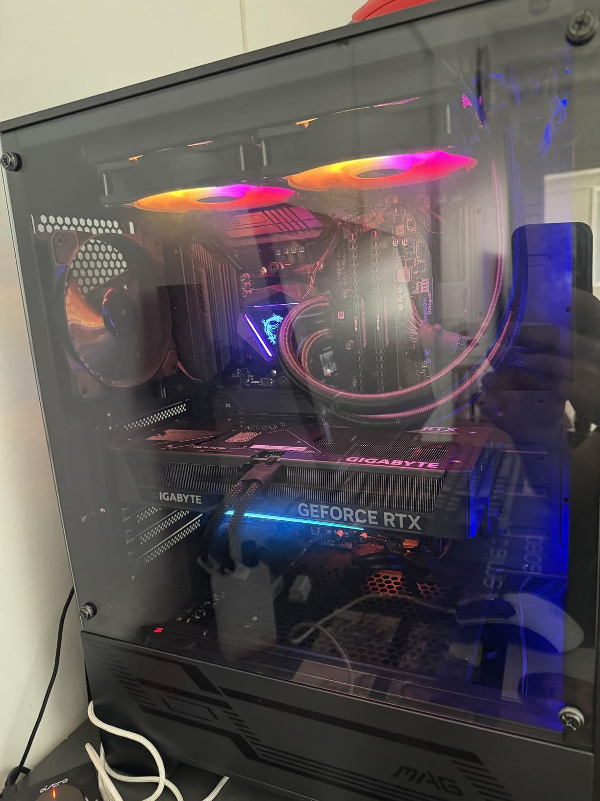 GIGABYTE EAGLE OC RTX 5070 GV-N5070EAGLE scheda video 12GB GDDR7