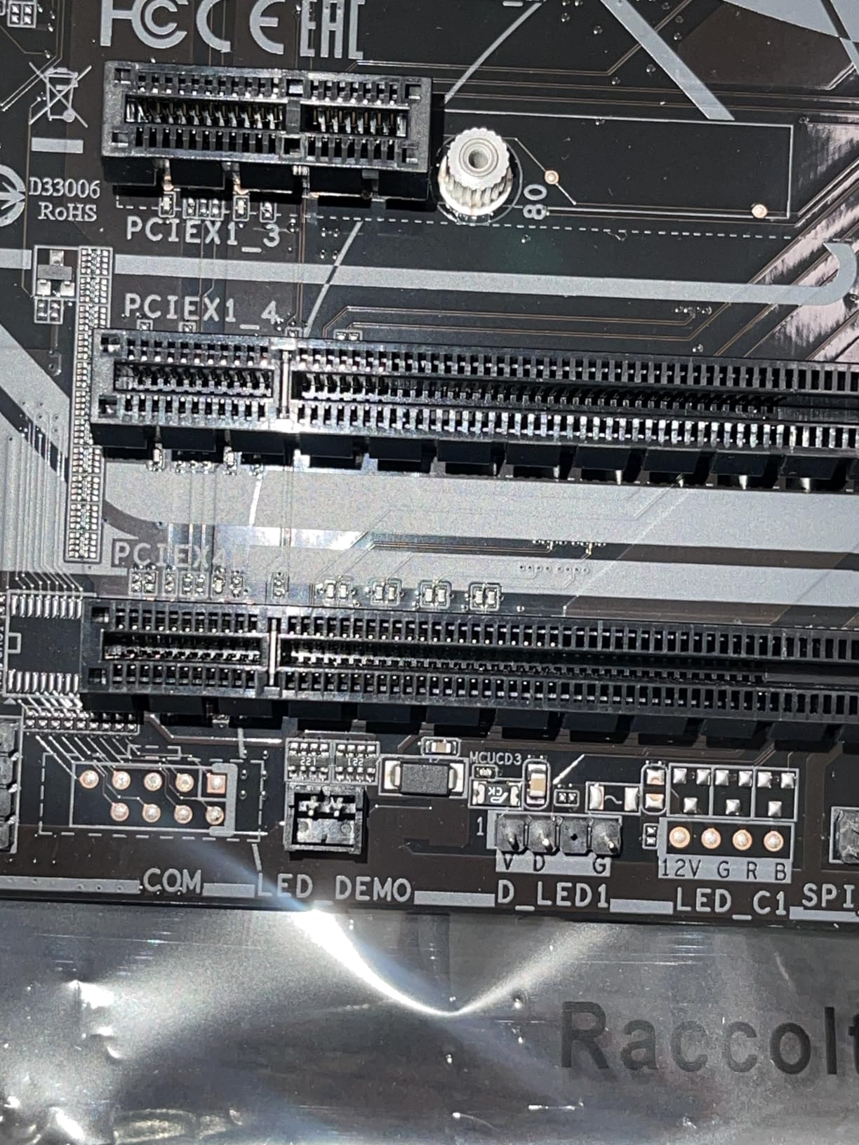 Gigabyte Z790 Eagle scheda madre DDR5 PCIe 4.0
