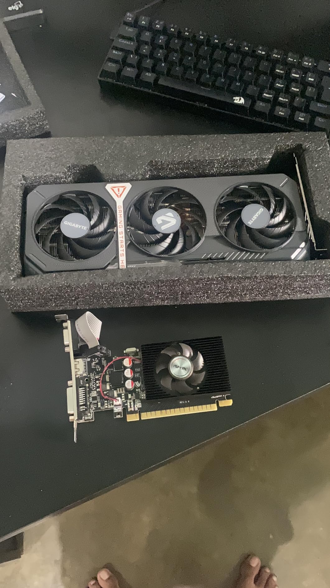 Gigabyte GAMING OC GV-R9060XTGAMING OC-8GD scheda video 8GB