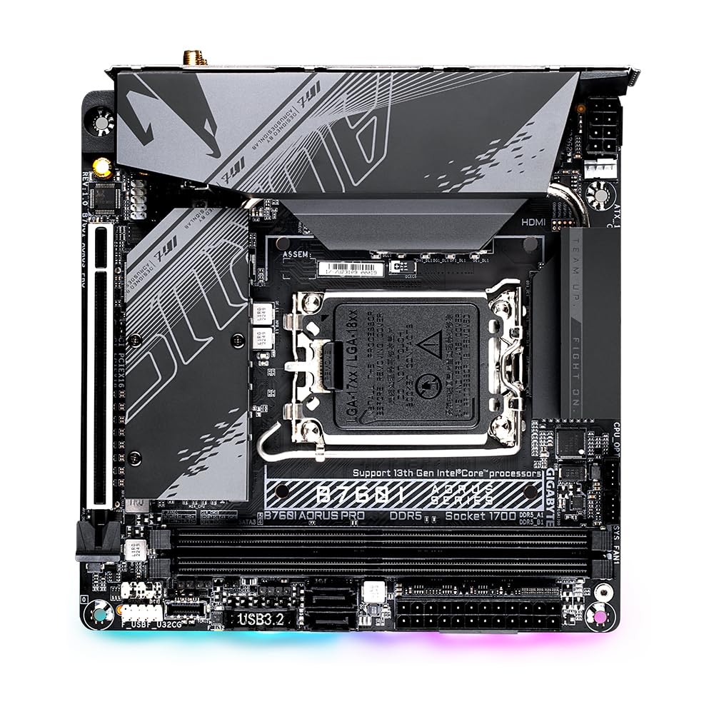 GIGABYTE AORUS B760I PRO DDR5 scheda madre mini ITX WiFi 6E
