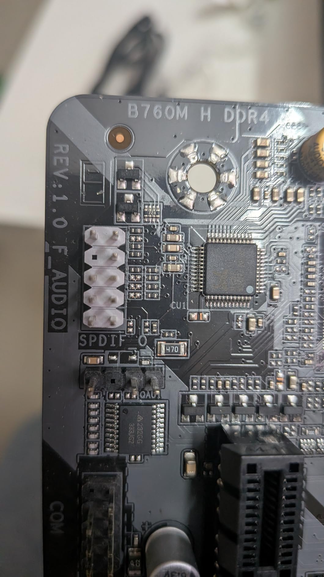 GIGABYTE B760M Gaming AC DDR4 scheda madre Wi-Fi