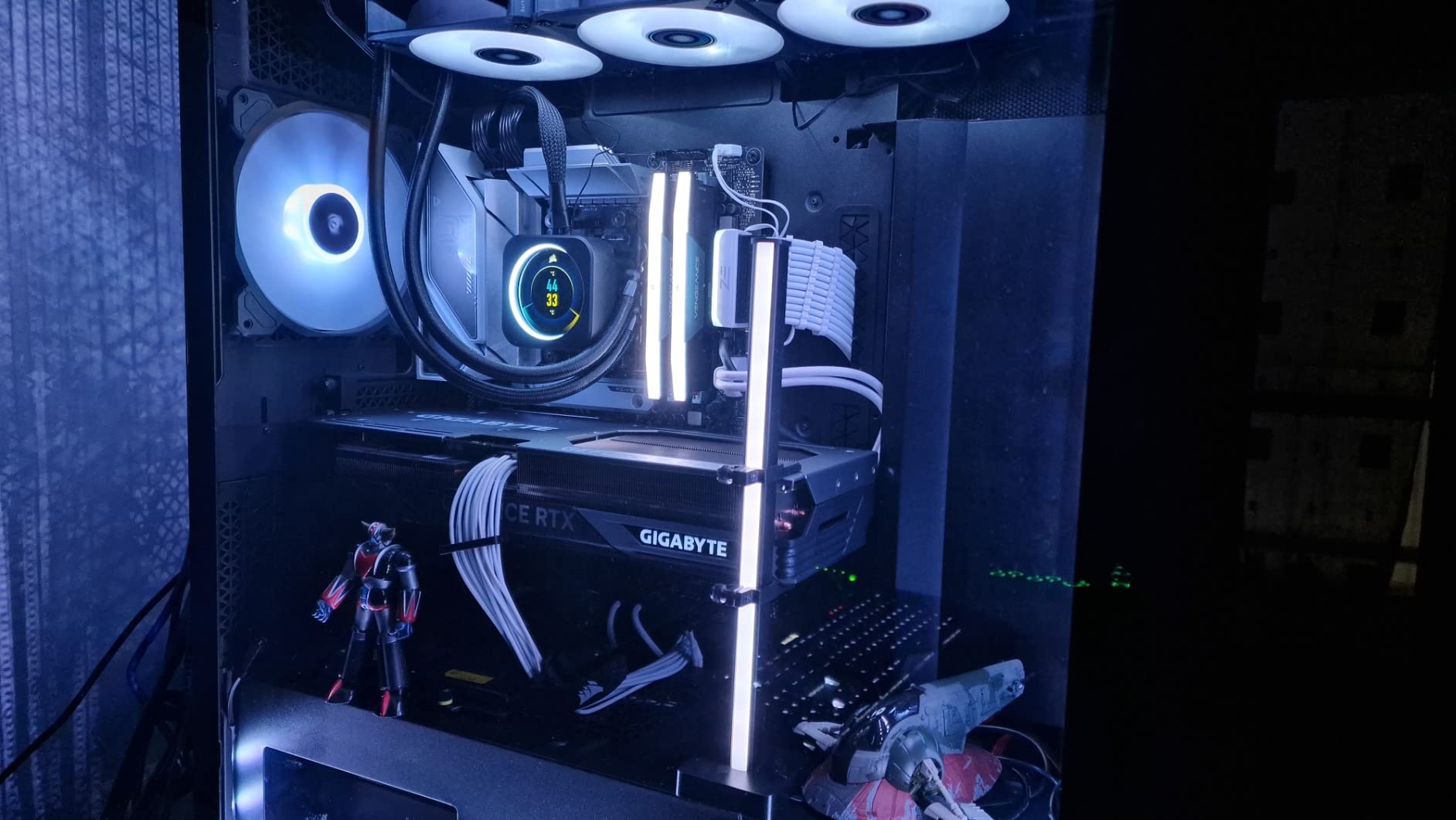 GIGABYTE RTX 4070 Ti GAMING OC scheda video 12GB GDDR6X
