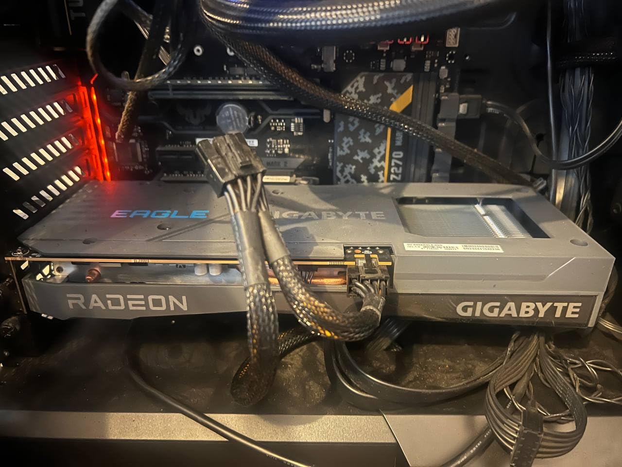 Gigabyte Eagle RX 6600 scheda video 8GB GDDR6