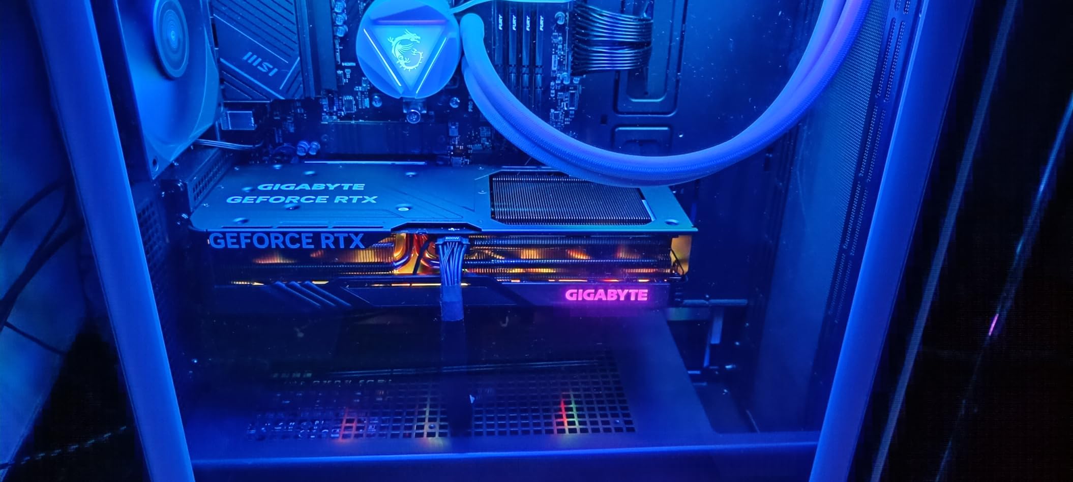 GIGABYTE RTX 4070 Ti GAMING OC scheda video 12GB GDDR6X