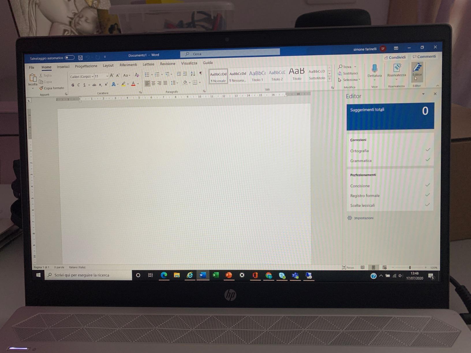Microsoft 365 Family abbonamento 6 persone 12 mesi 6TB AI