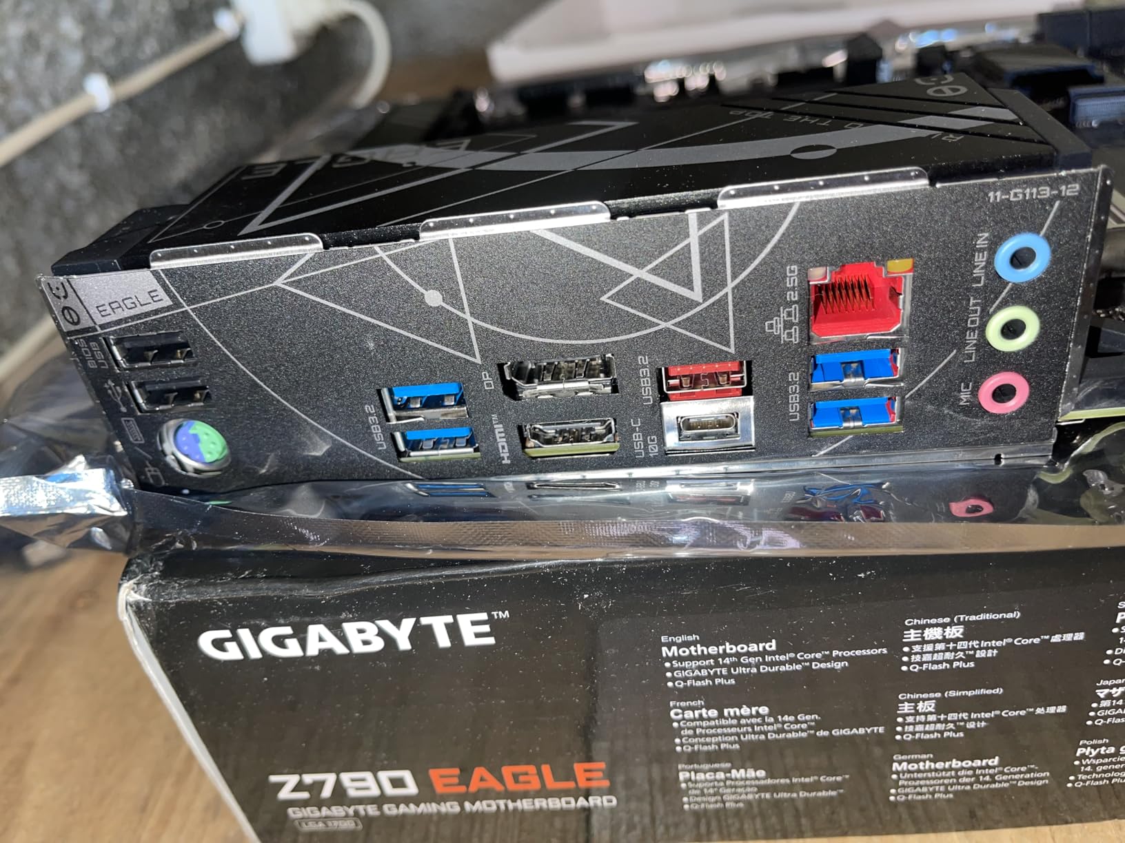 Gigabyte Z790 Eagle scheda madre DDR5 PCIe 4.0