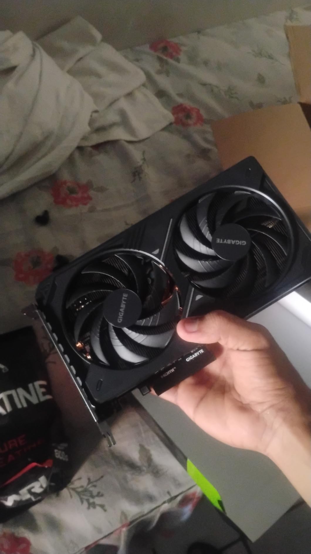 Gigabyte RTX 5060 Ti Windforce OC 8G scheda grafica 8GB GDDR7