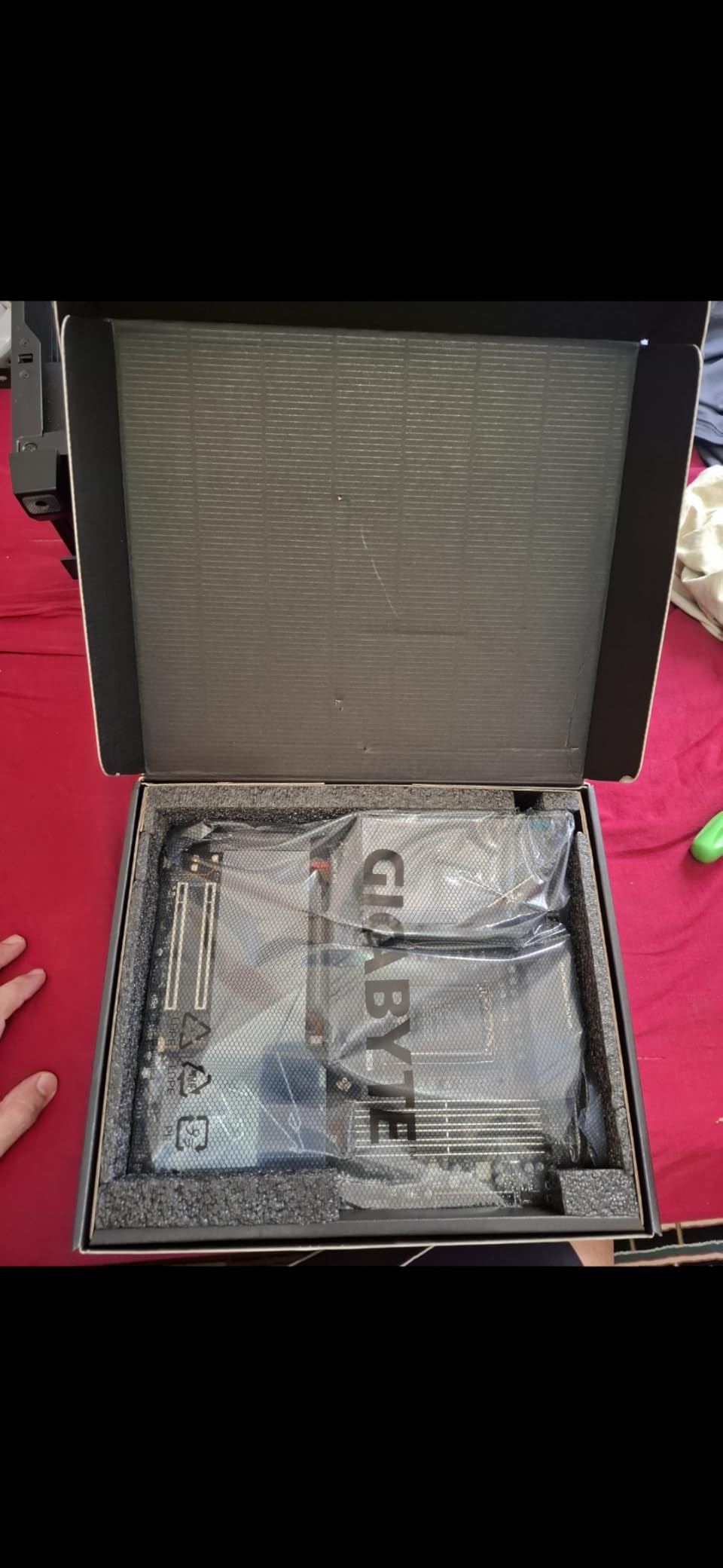 GIGABYTE AORUS Z790 AORUS MASTER X scheda madre Wi-Fi 7