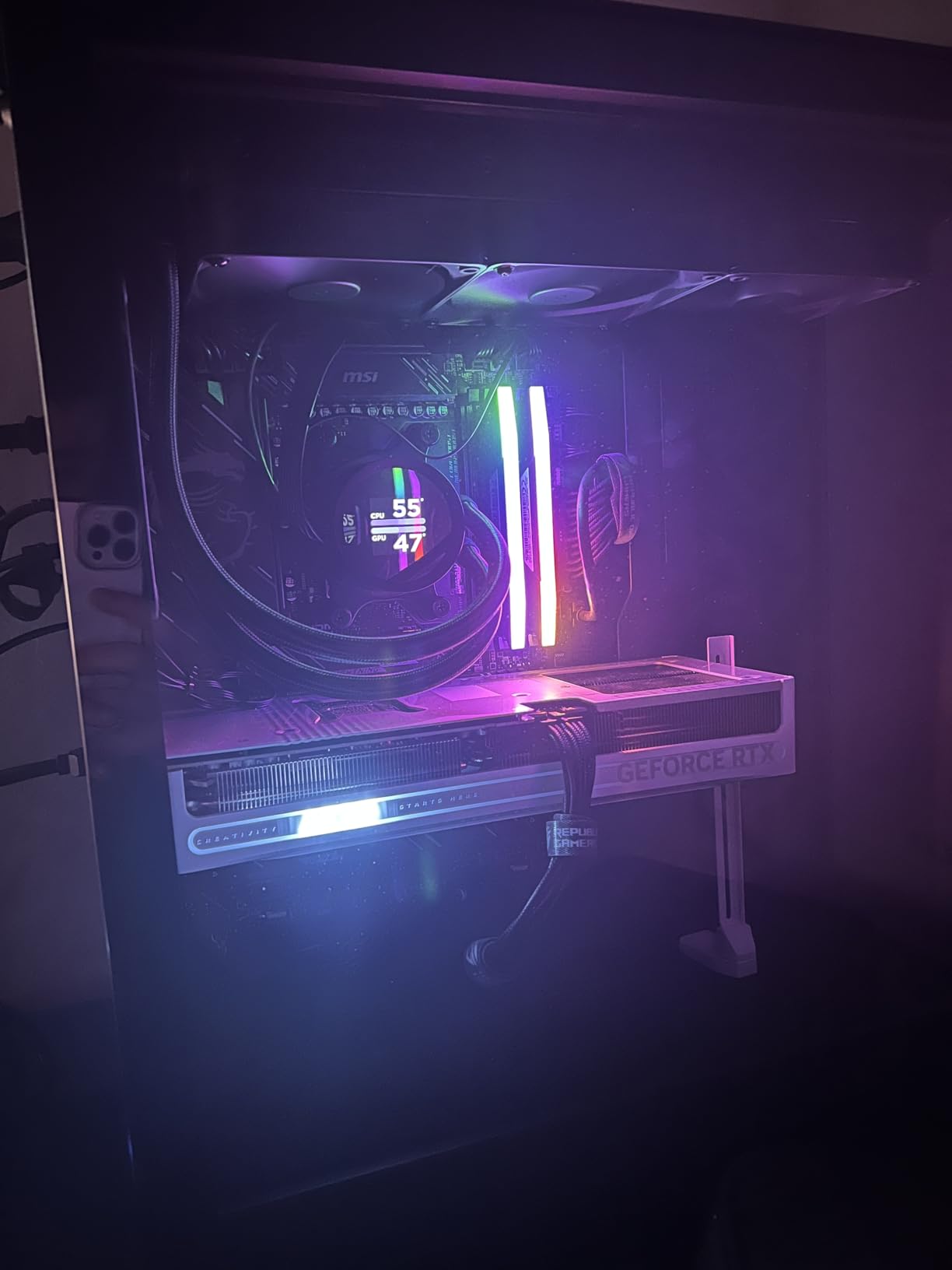 Gigabyte RTX 5080 Aero OC SFF Scheda Video 16GB GDDR7