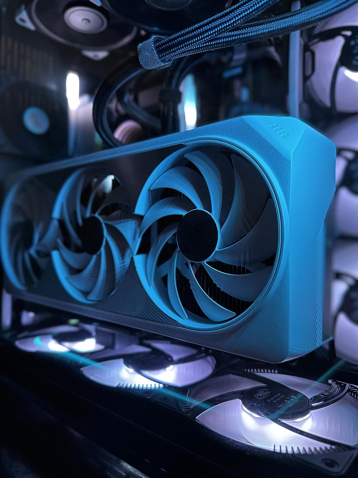 Gigabyte AERO RTX 4090 OC scheda video 24GB GDDR6X
