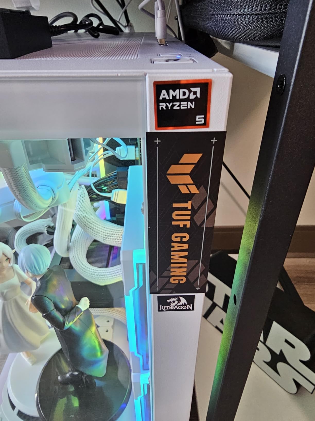 GIGABYTE RX 7600 XT Gaming OC 16G Scheda video 16GB GDDR6