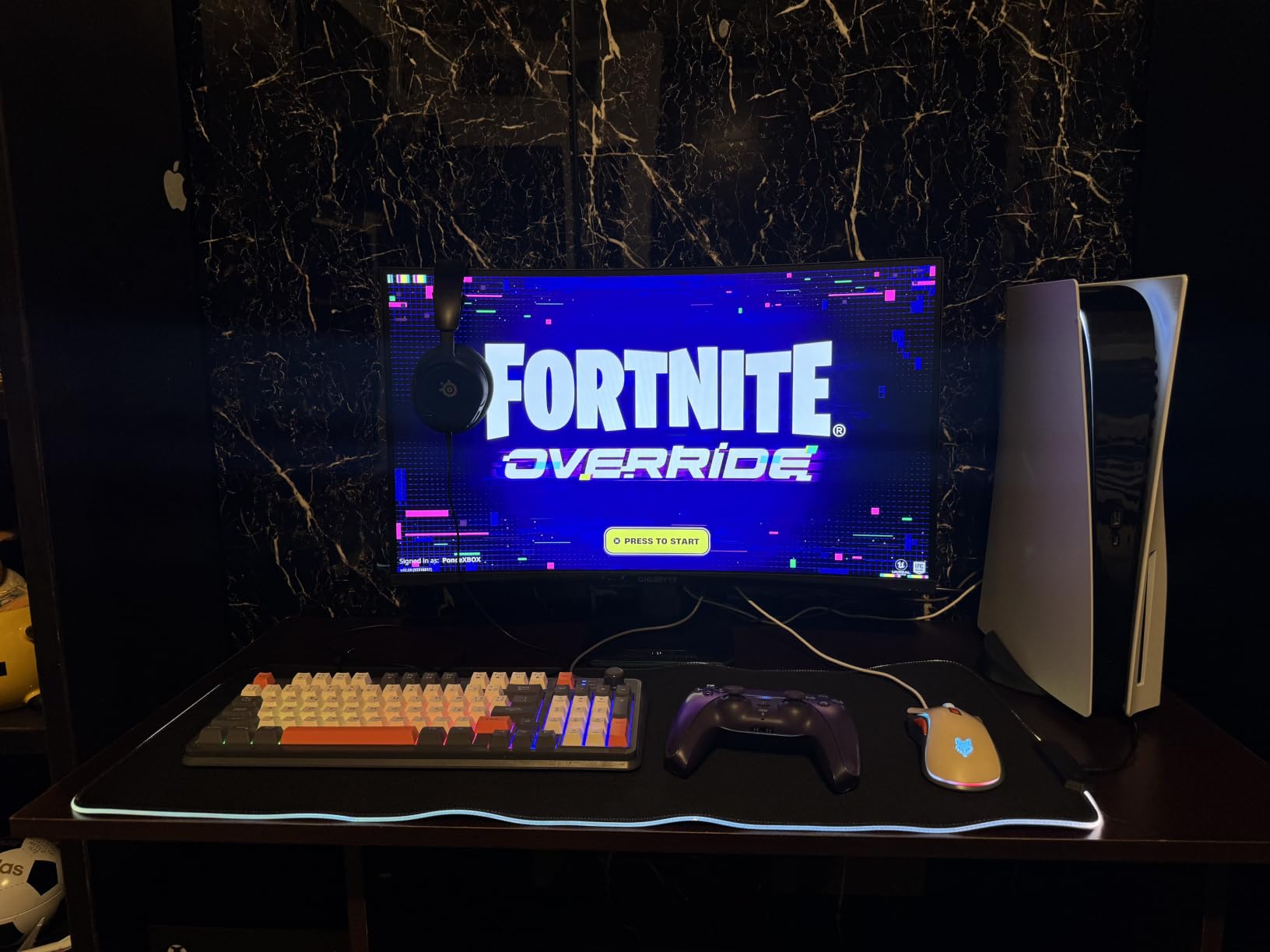 GIGABYTE GS27QCA monitor curvo 27 QHD 180Hz