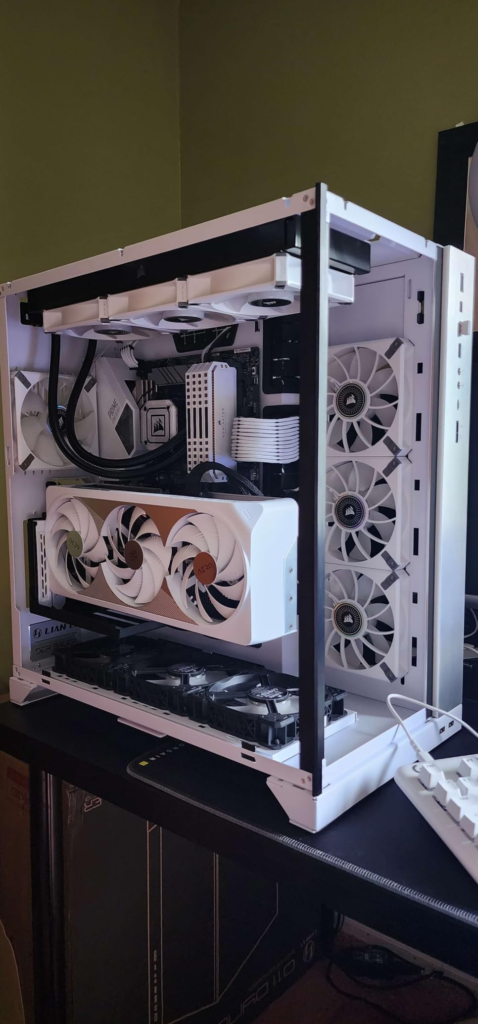 GIGABYTE RTX 4080 AERO OC 16G Scheda Video 16GB GDDR6X bianca