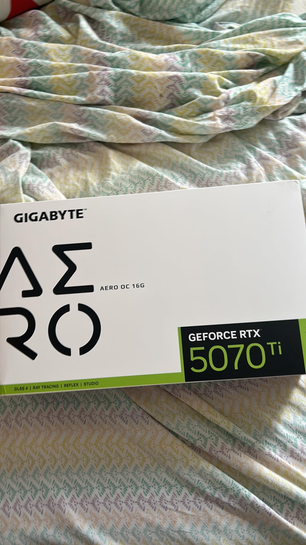 Gigabyte RTX 5070 Ti Aero OC Scheda Video 16GB GDDR7