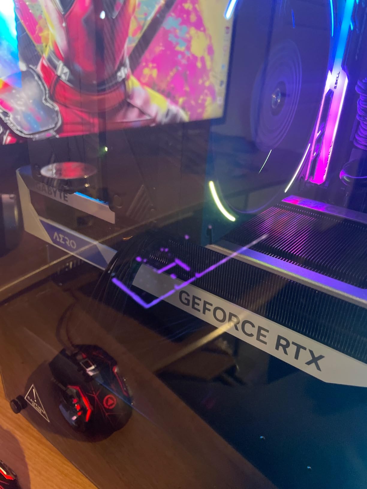 Gigabyte RTX 4070 Aero OC 12G scheda video GDDR6X bianca