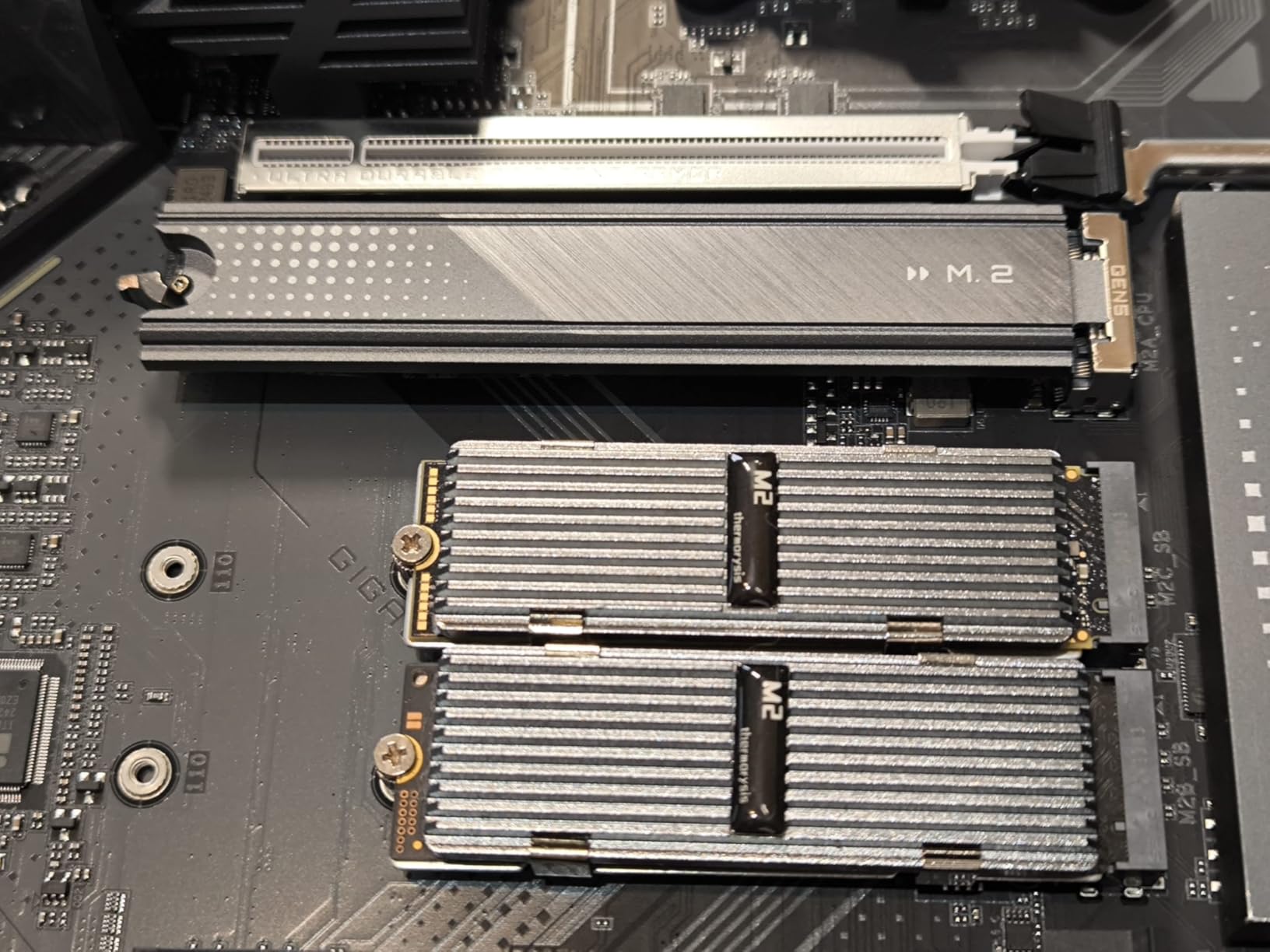 GIGABYTE X870 EAGLE WIFI7 scheda madre AM5 DDR5