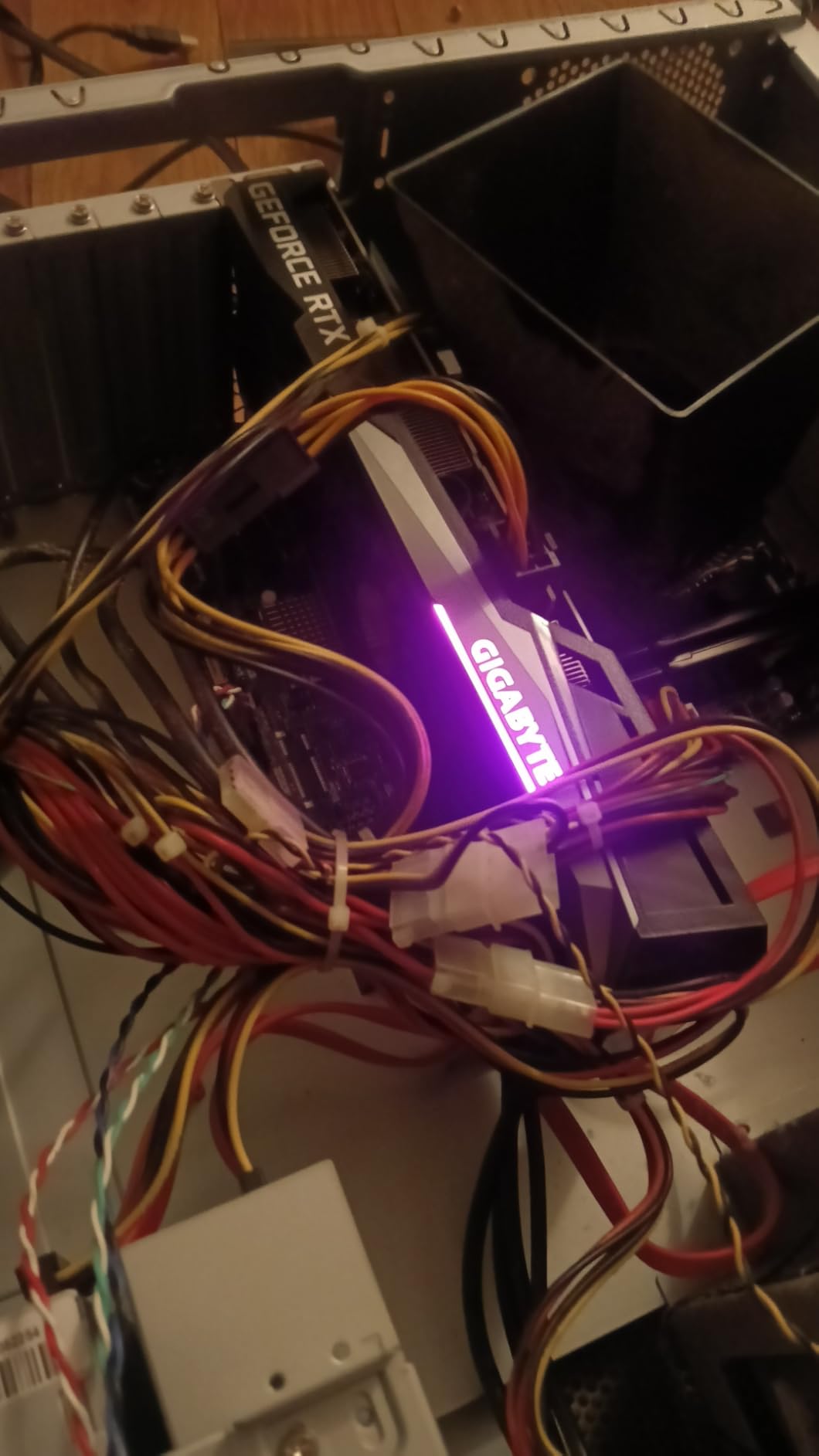 GIGABYTE RTX 3060 Gaming OC 12G REV2.0 scheda video Classic