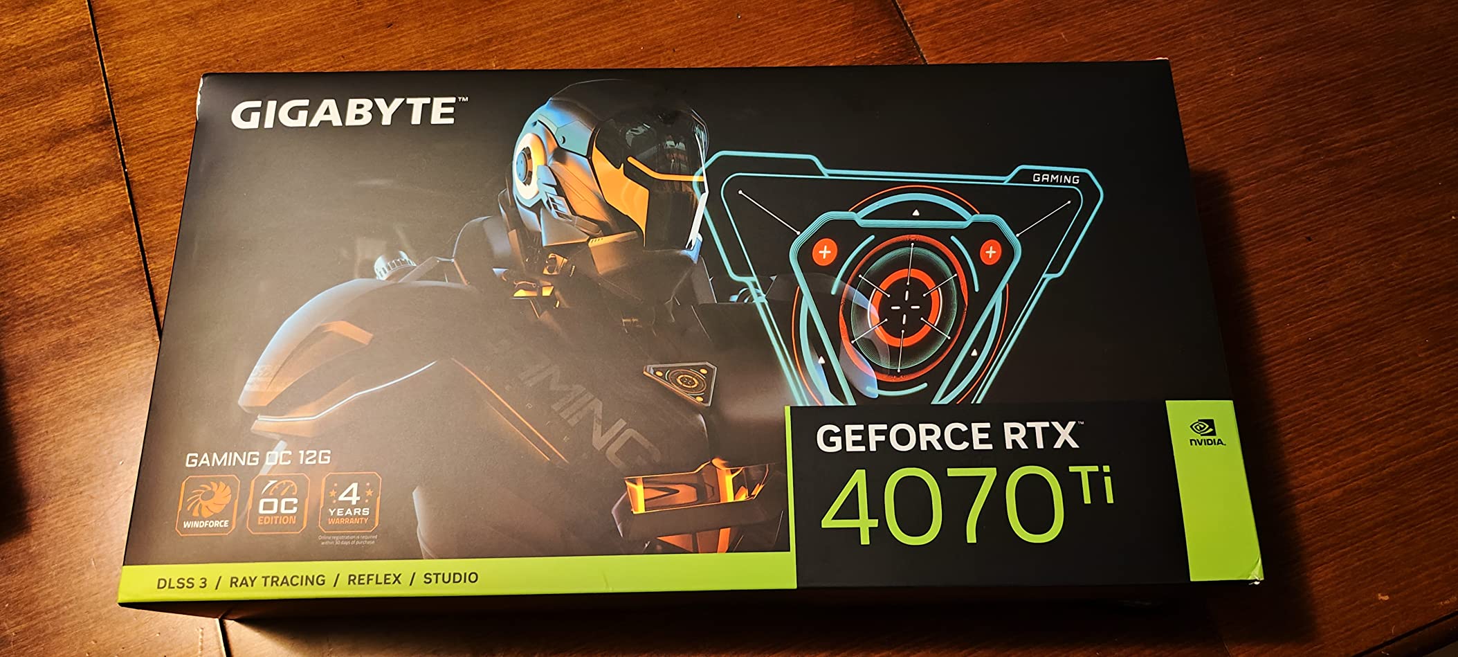 GIGABYTE RTX 4070 Ti GAMING OC scheda video 12GB GDDR6X