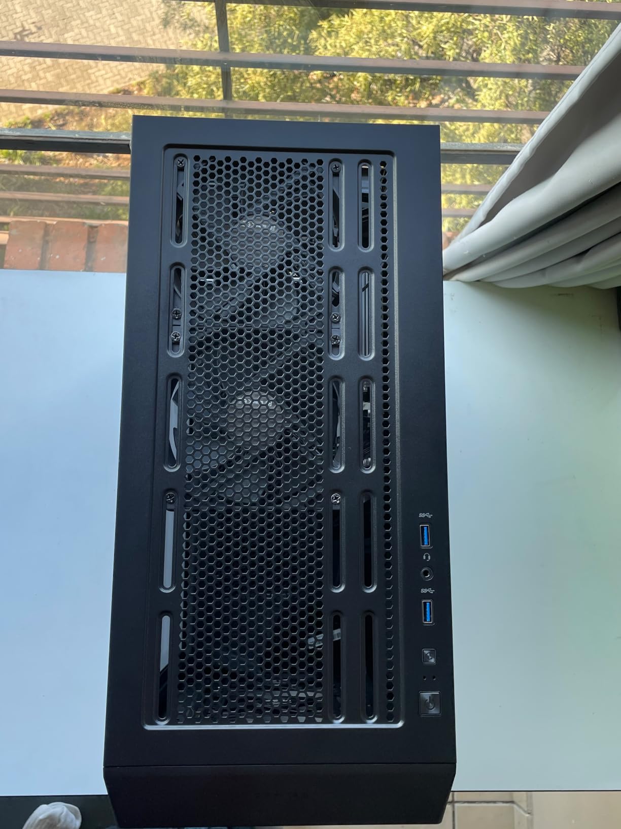 GIGABYTE C102 GLASS case PC Midi Tower nero vetro