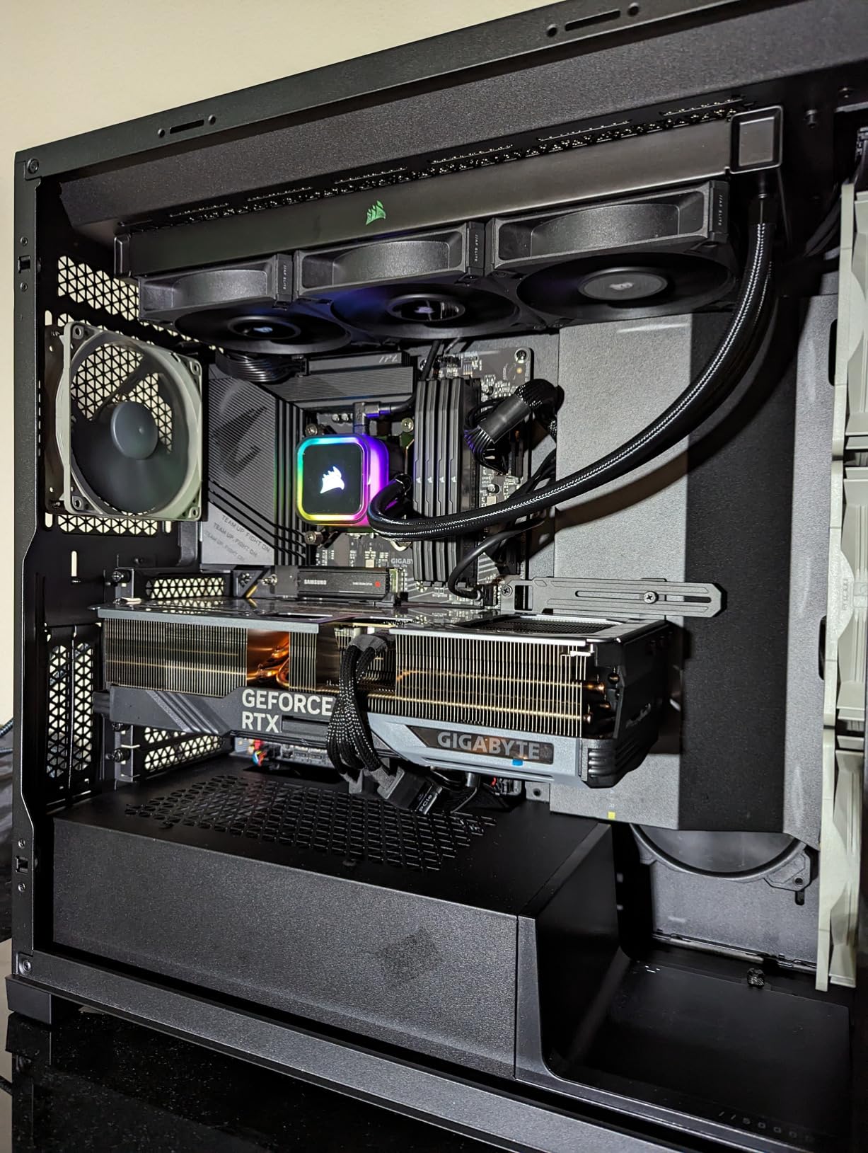 Gigabyte Z790 Aorus Elite X Wifi7 scheda madre DDR5
