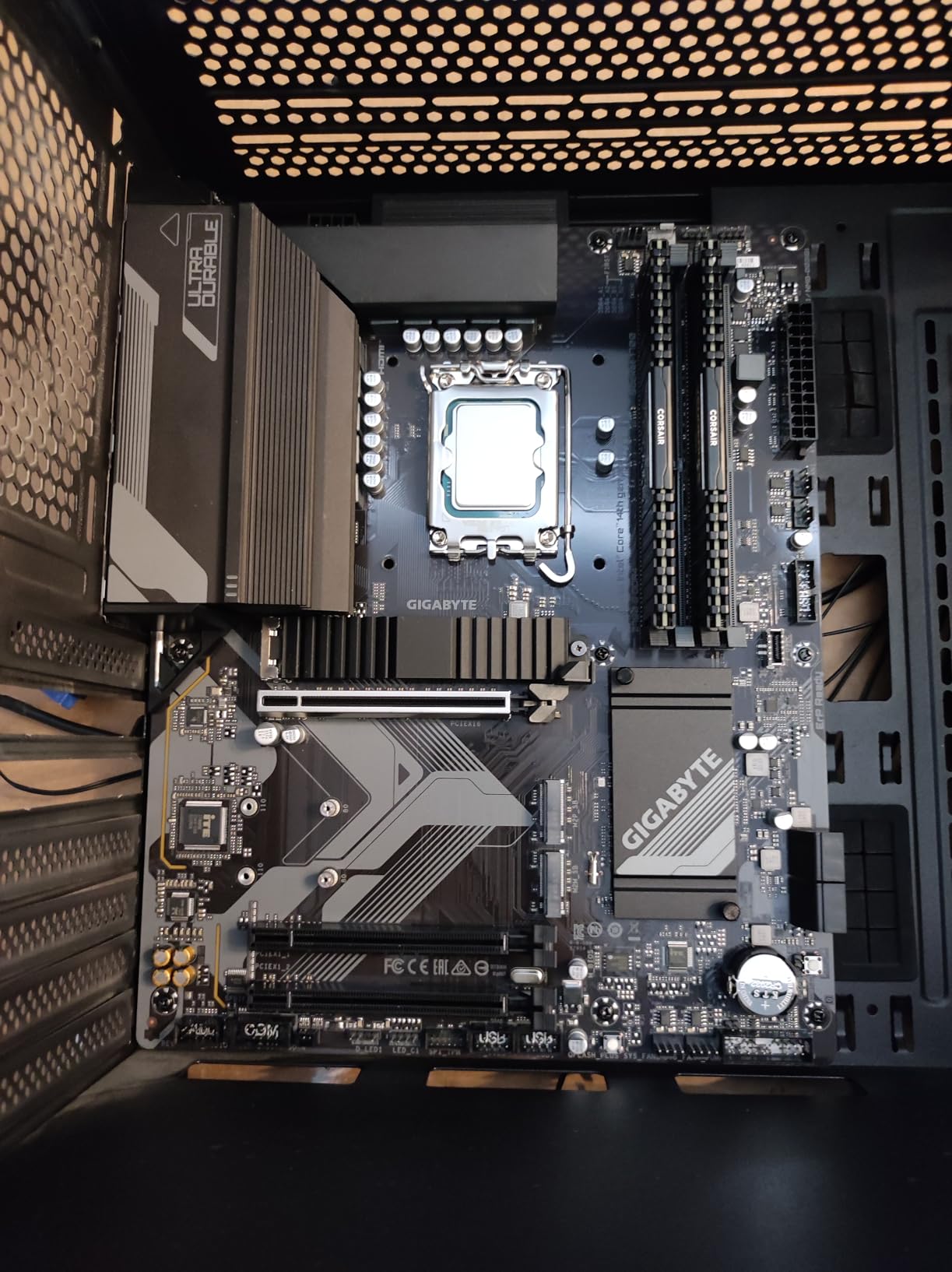 Gigabyte Z790 S DDR4 scheda madre LGA1700 DDR4 M.2