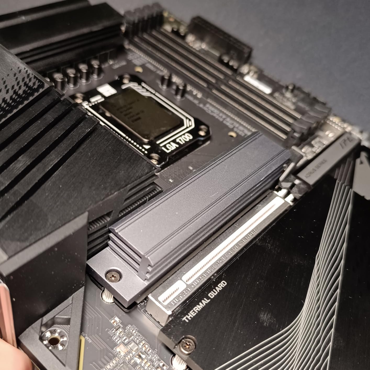 Gigabyte Z790 Aorus Elite AX DDR4 Scheda Madre LGA 1700 WiFi