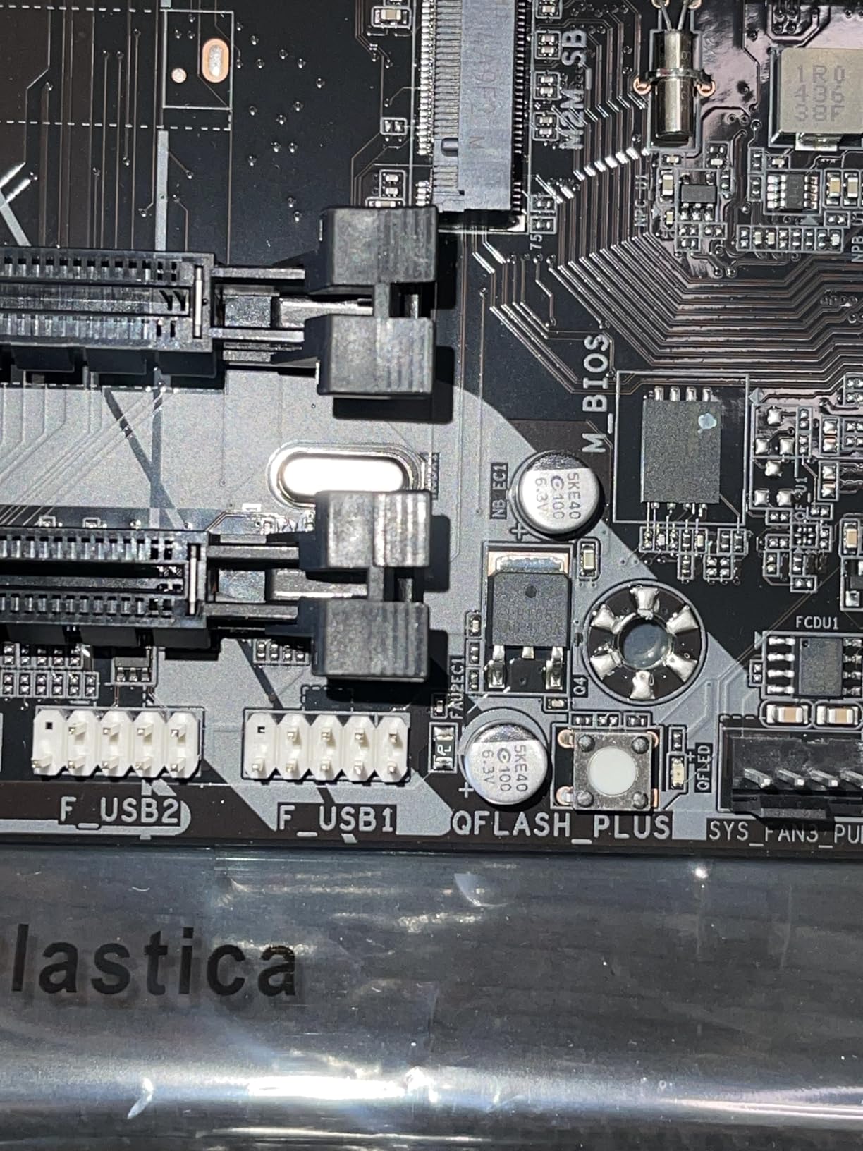 Gigabyte Z790 Eagle scheda madre DDR5 PCIe 4.0