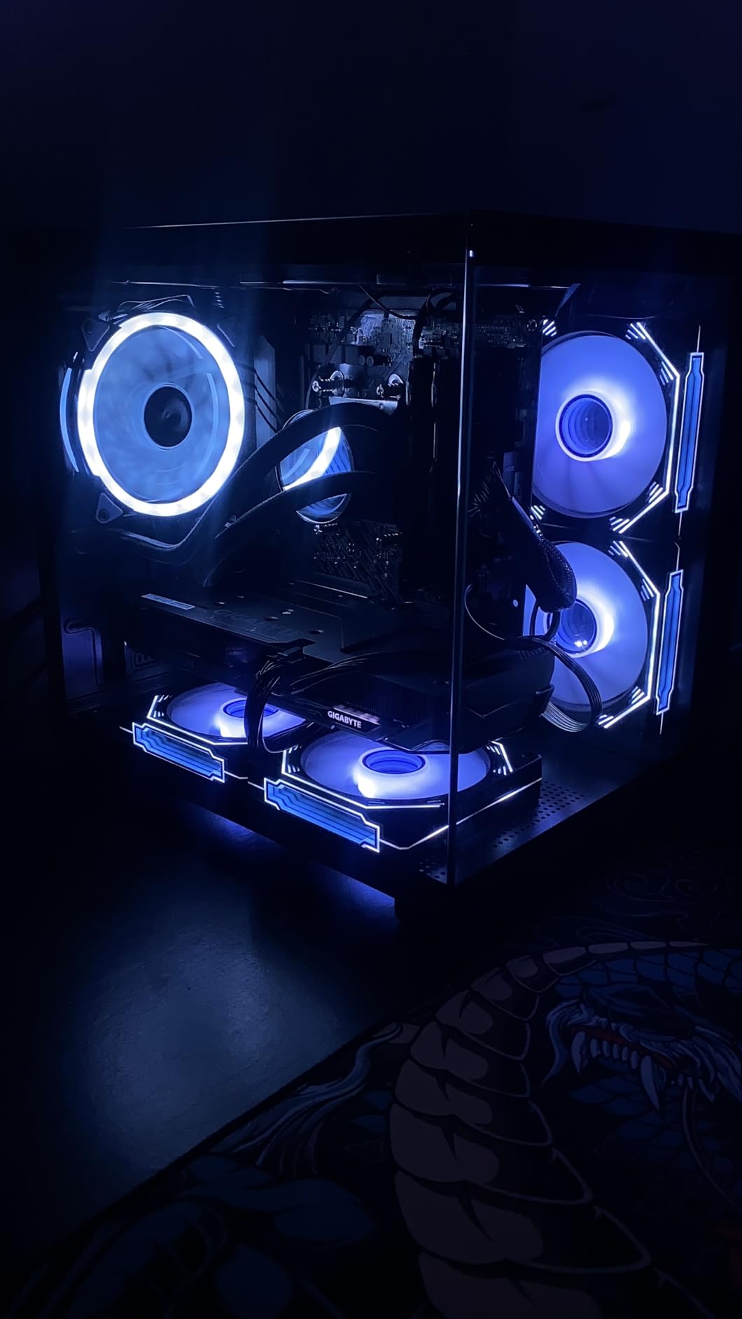 Gigabyte GAMING OC GV-R9060XTGAMING OC-8GD scheda video 8GB