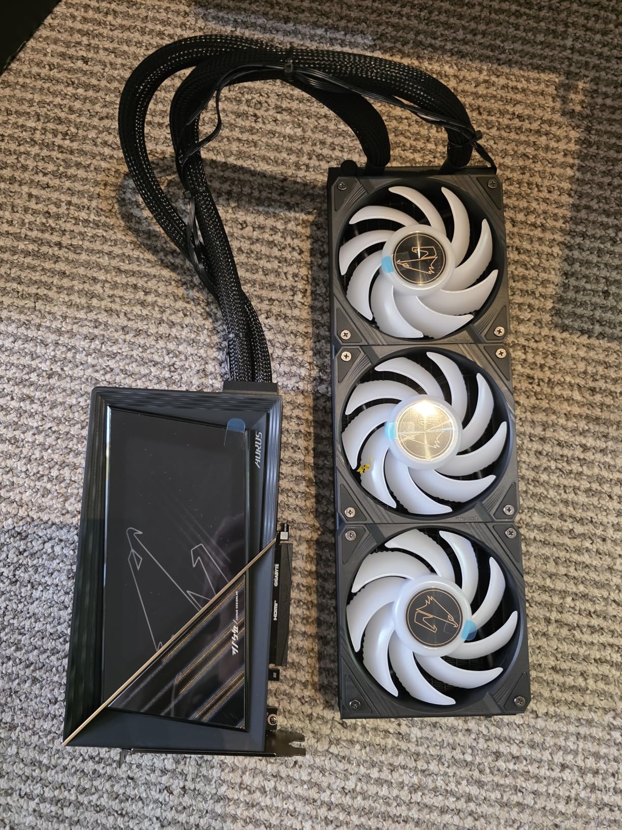 GIGABYTE AORUS RTX 5090 XTREME WATERFORCE 32G scheda grafica 32GB