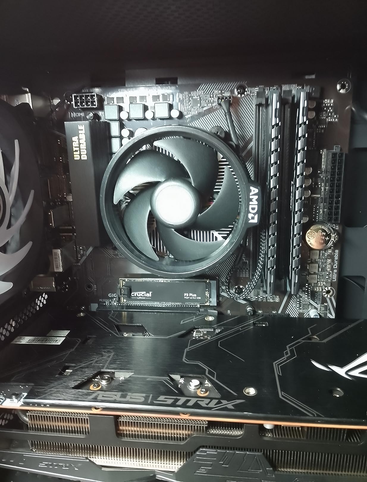 Gigabyte B550M DS3H scheda madre AM4 micro ATX