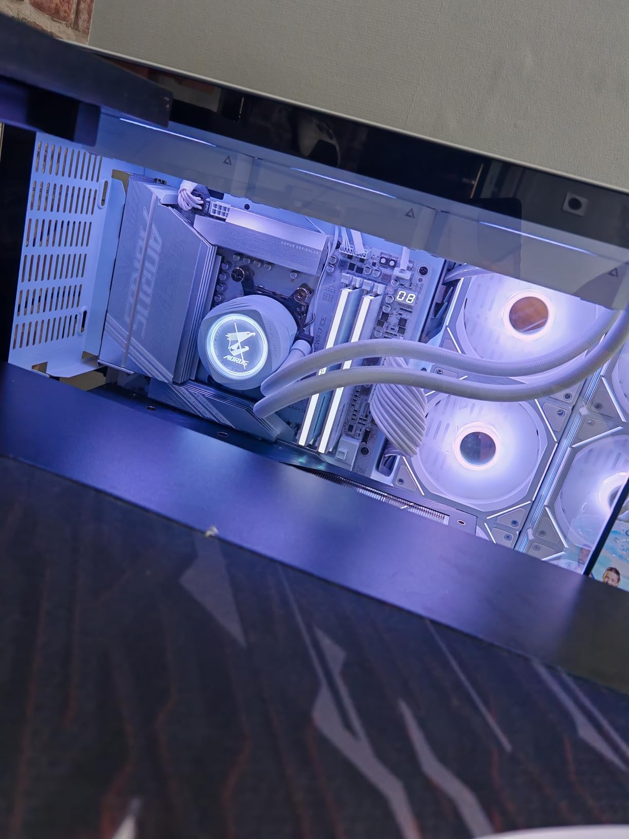 Gigabyte Aorus Waterforce II 360 ICE dissipatore bianco