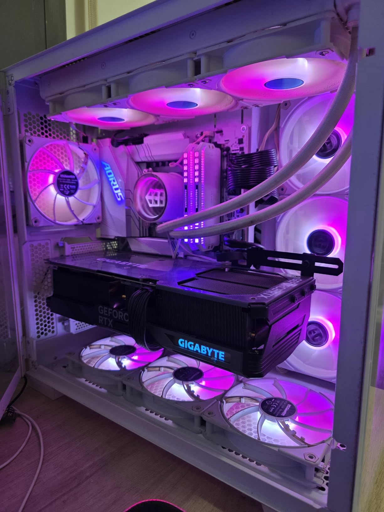 GIGABYTE AORUS Z790 PRO X Scheda Madre DDR5 Wi-Fi 7 bianca
