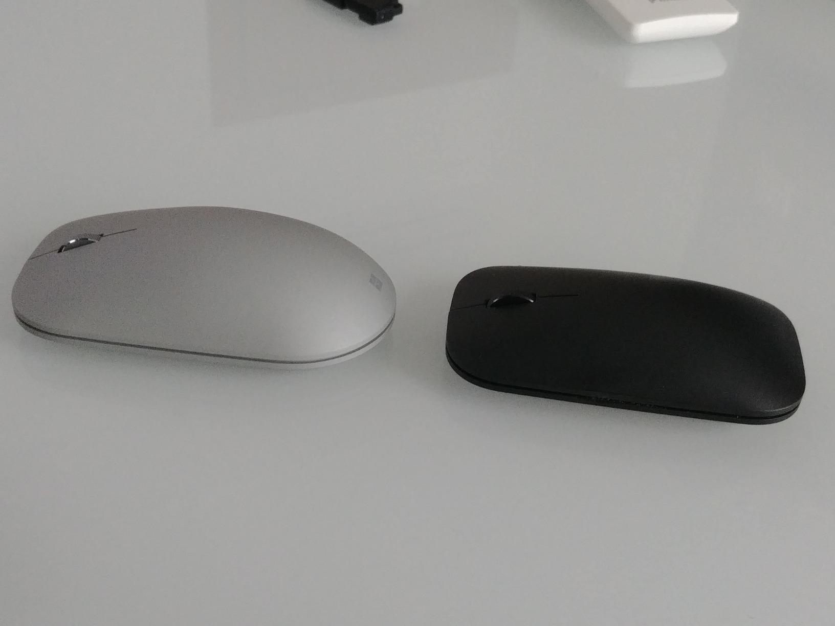 Microsoft Surface WS3-00006 Mouse Bluetooth Grigio