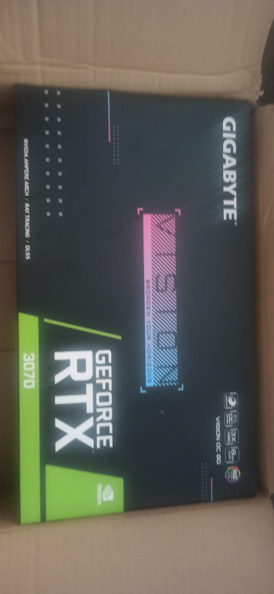 GIGABYTE VISION RTX 3070 OC scheda video 8GB GDDR6 HDMI