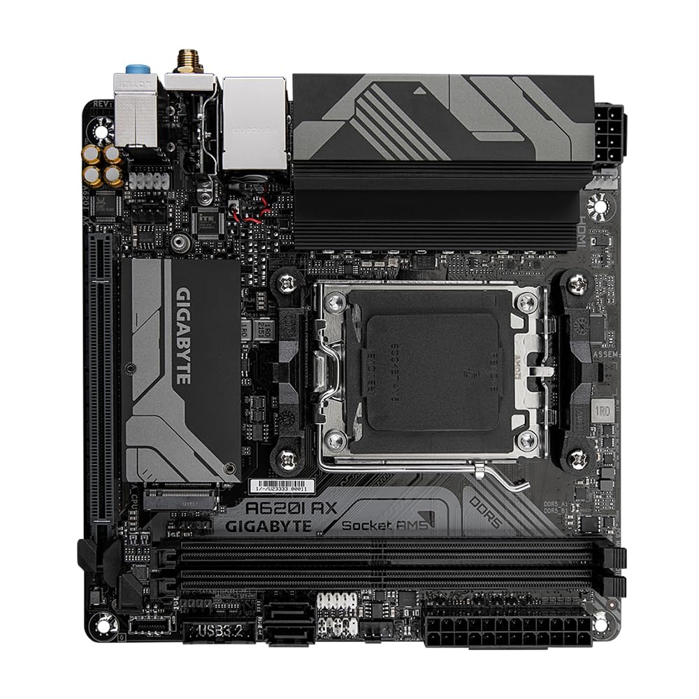 GIGABYTE A620I AX scheda madre Mini-ITX AM5 WiFi 6E