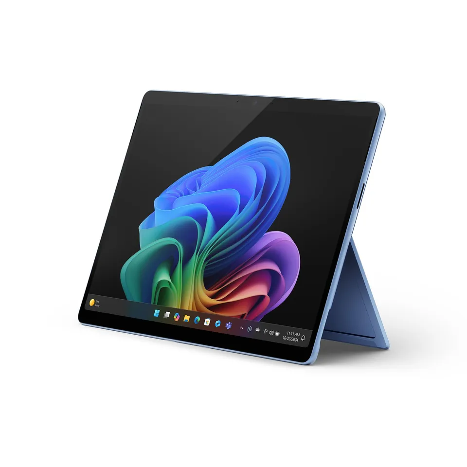 Microsoft Surface Pro 11 Snapdragon X Elite notebook 16GB 512GB zaffiro OLED
