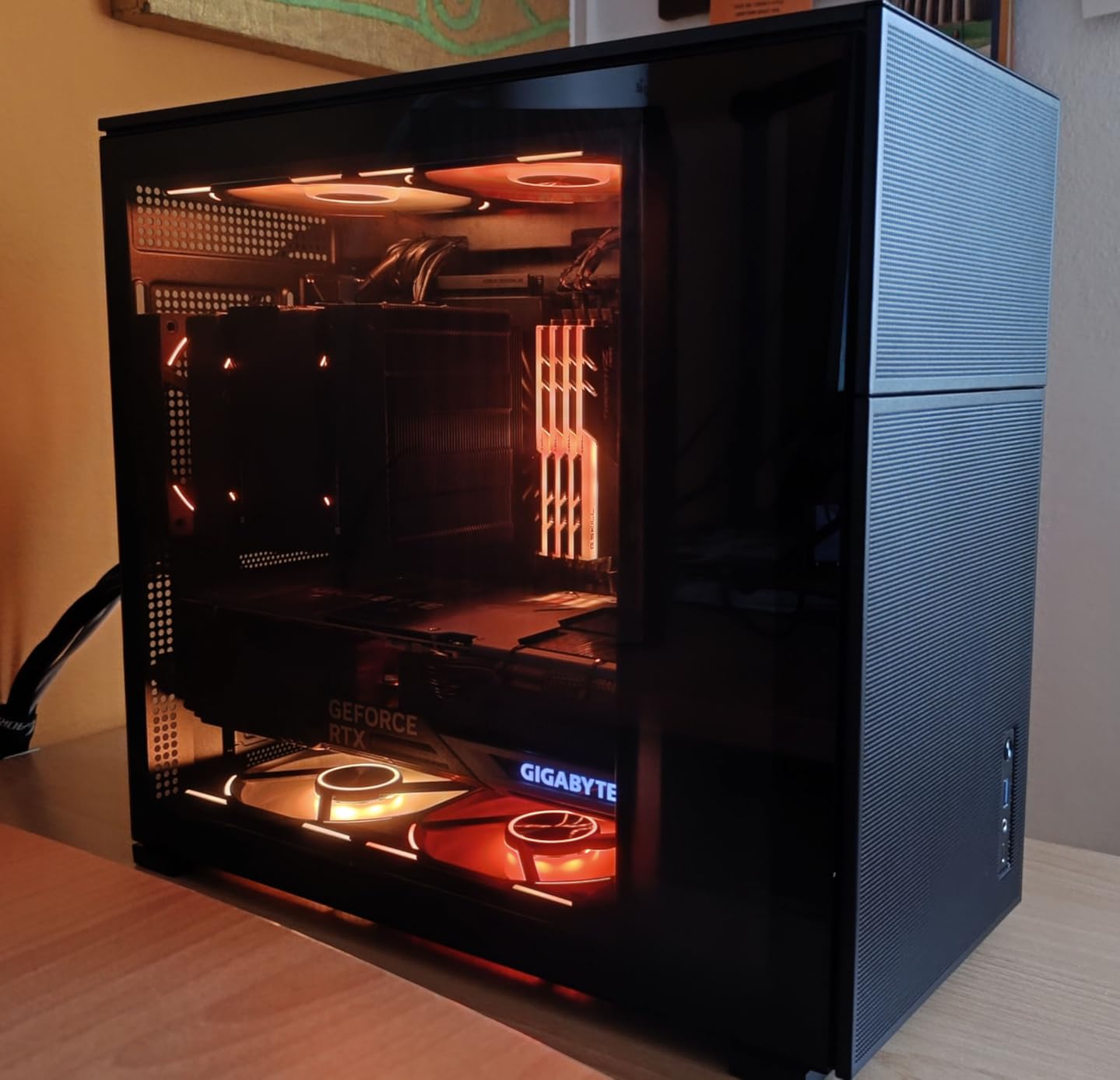 Gigabyte Z790 Aorus Elite AX DDR4 Scheda Madre LGA 1700 WiFi