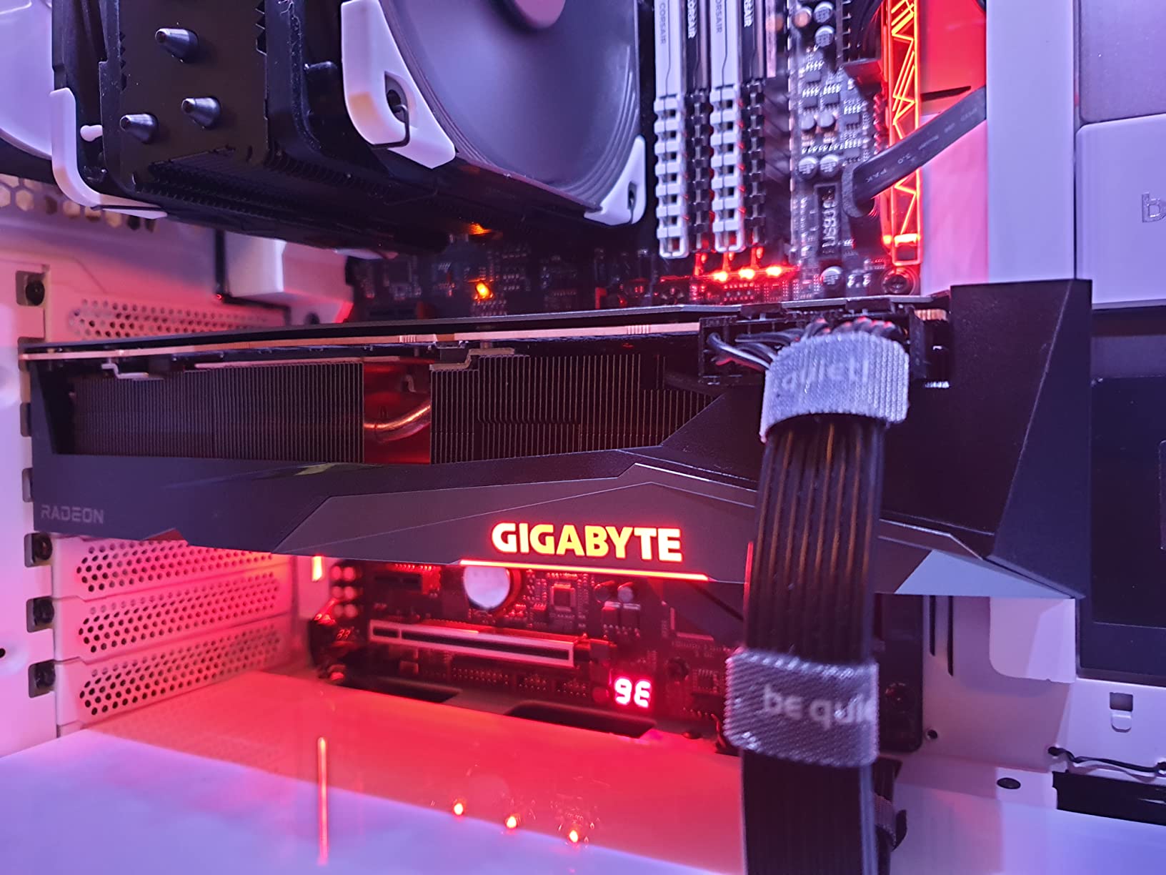 GIGABYTE RX 6800 XT Gaming OC scheda video 16GB