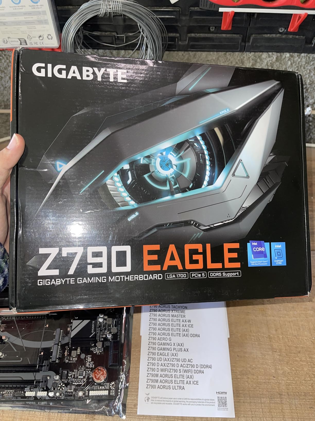 Gigabyte Z790 Eagle scheda madre DDR5 PCIe 4.0